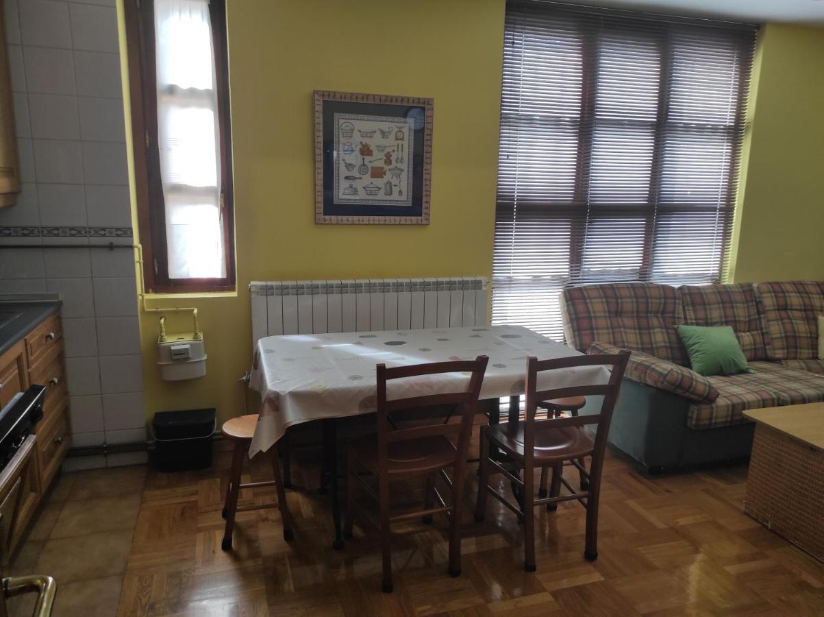 Apartamento Parque Europa Эскарай Экстерьер фото