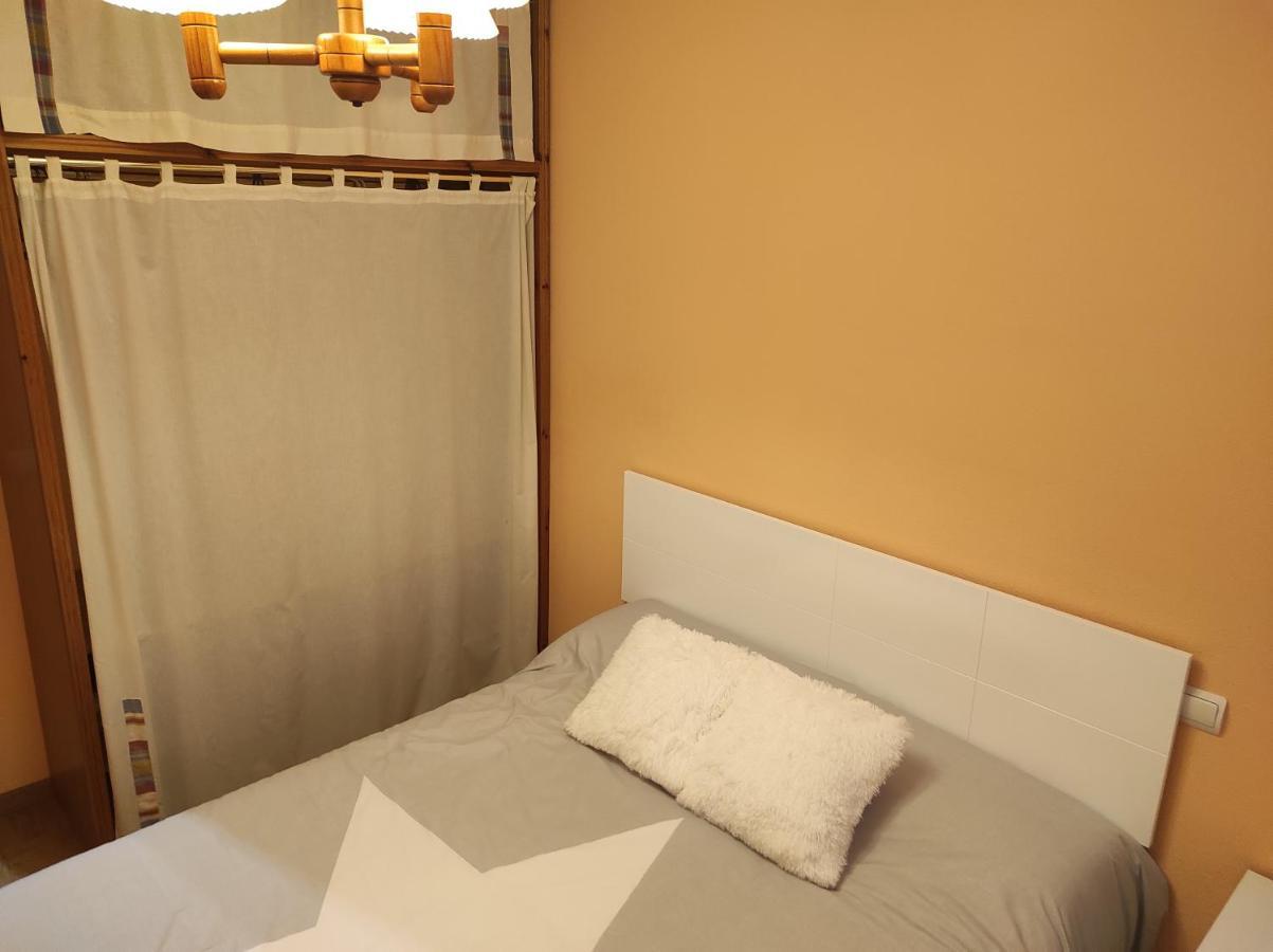 Apartamento Parque Europa Эскарай Экстерьер фото